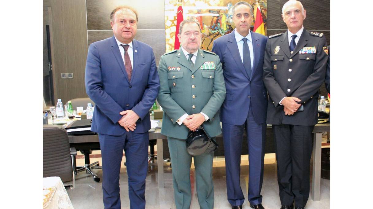 Abdellatif Hammouchi avec les responsables sécuritaires espagnols.
