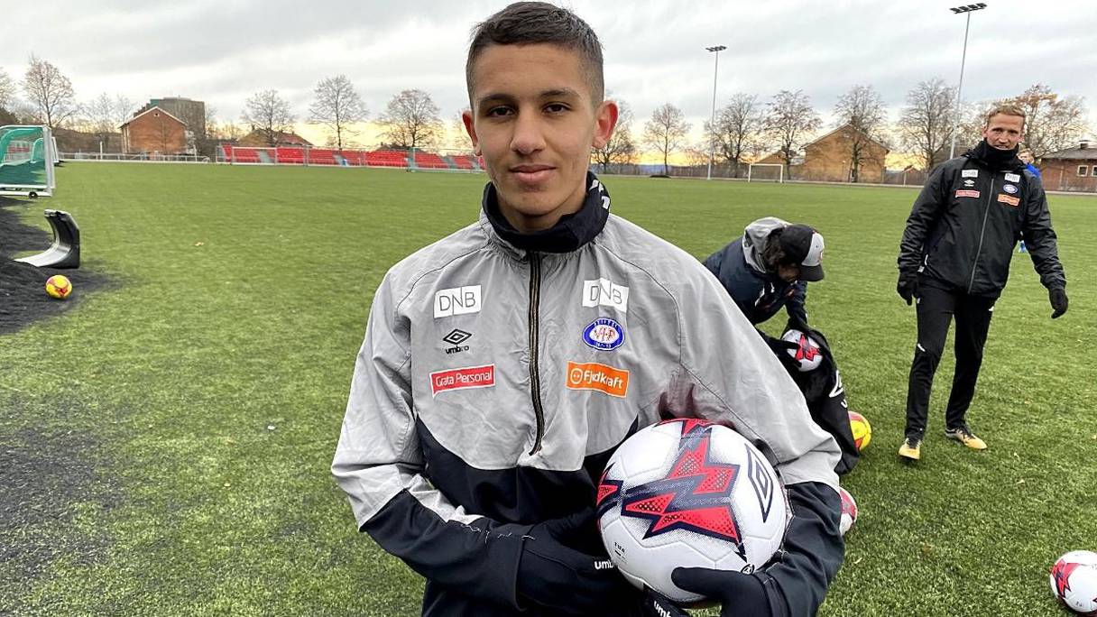 Oussama Sahraoui, qui a joué sous le maillot marocain des jeunes, portera celui de la Norvège.
