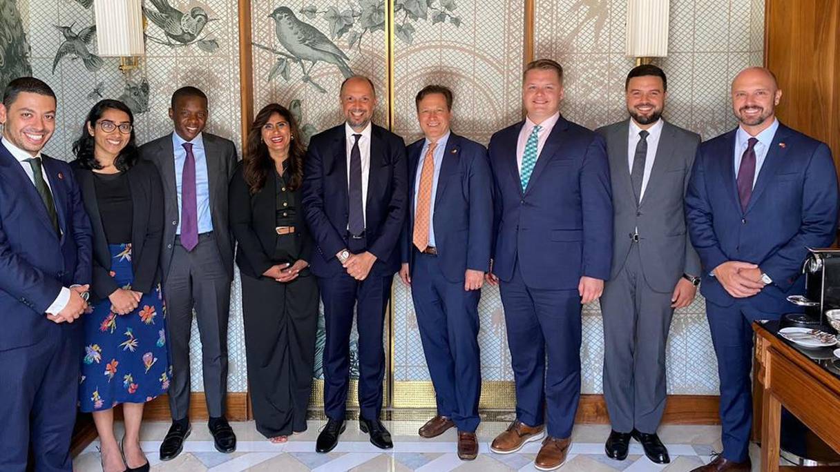 Le ministre de l’Investissement, Mohcine Jazouli a rencontré, mercredi 20 juillet 2022 à Marrakech une délégation de l’US International Development Financial Corporation (DFC).
