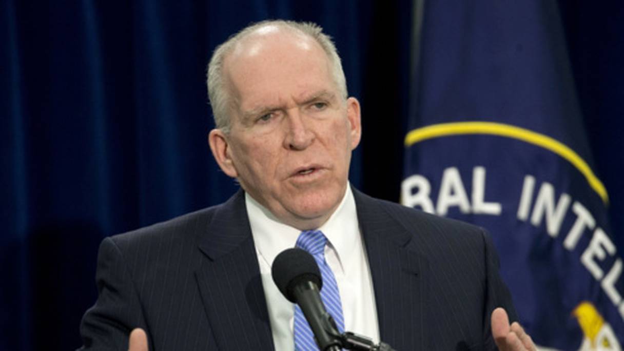 Chef de la Central Intelligence Agency (CIA, renseignement américain extérieur), Paul Brennan.
