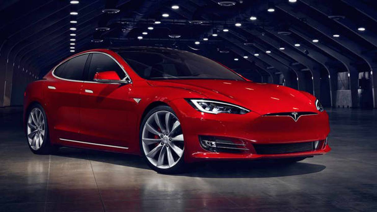 Une Tesla Model S.
