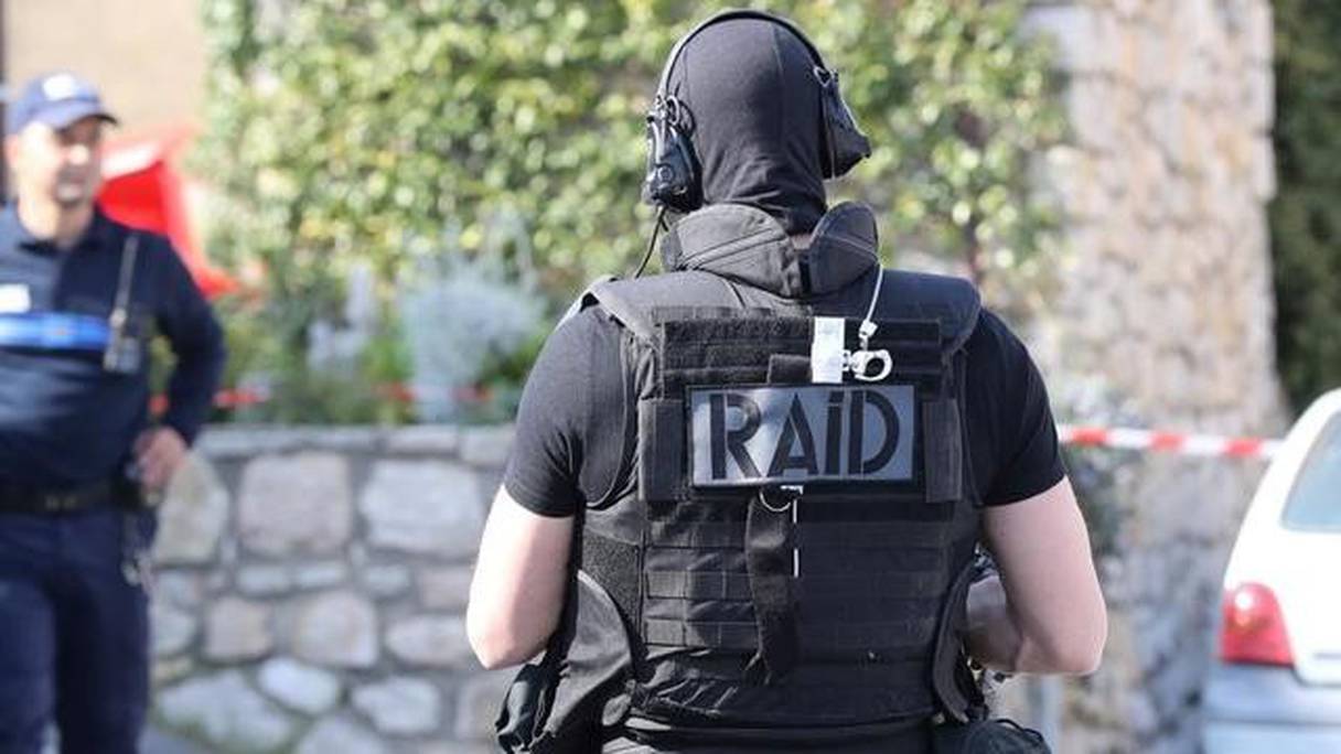 Un membre du RAID, force spéciale de la police française.
