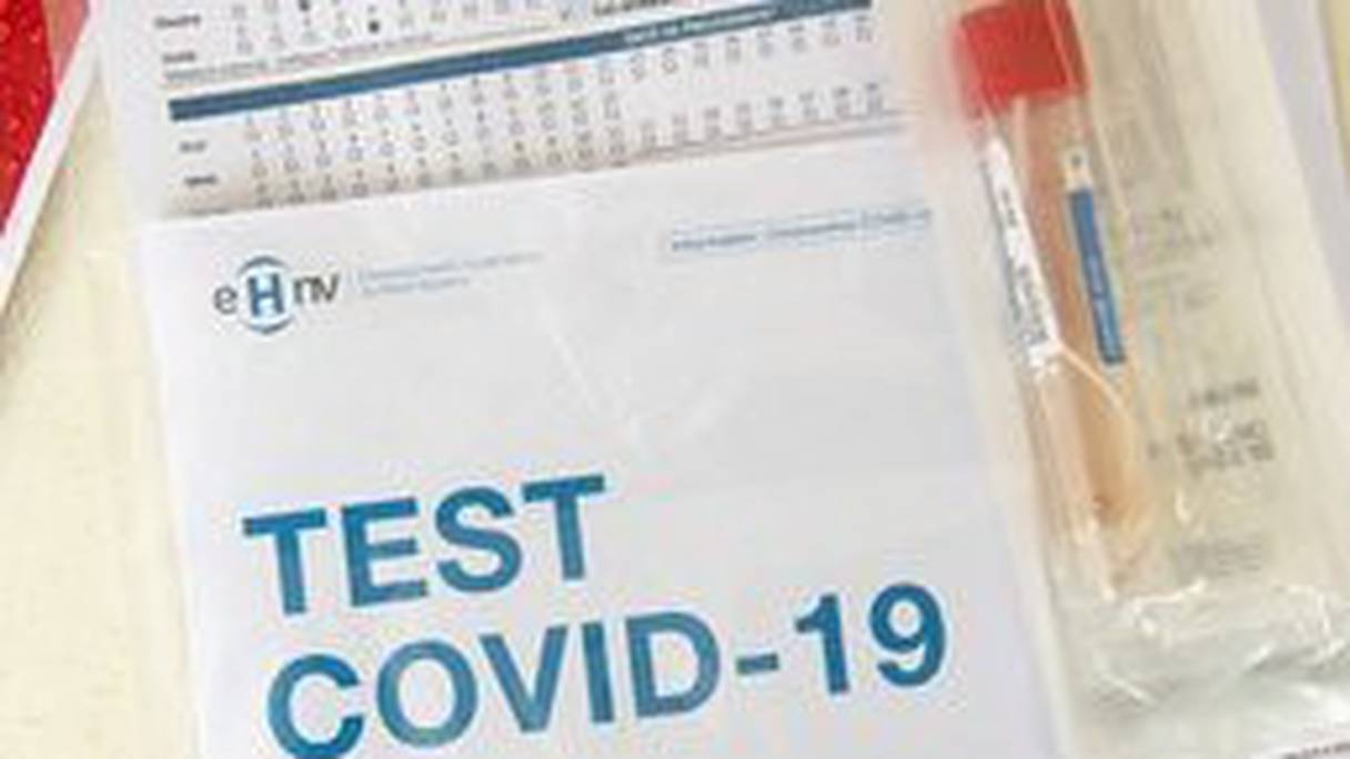 Nouveau kit de test à domicile du coronavirus aux Etats-Unis. 
