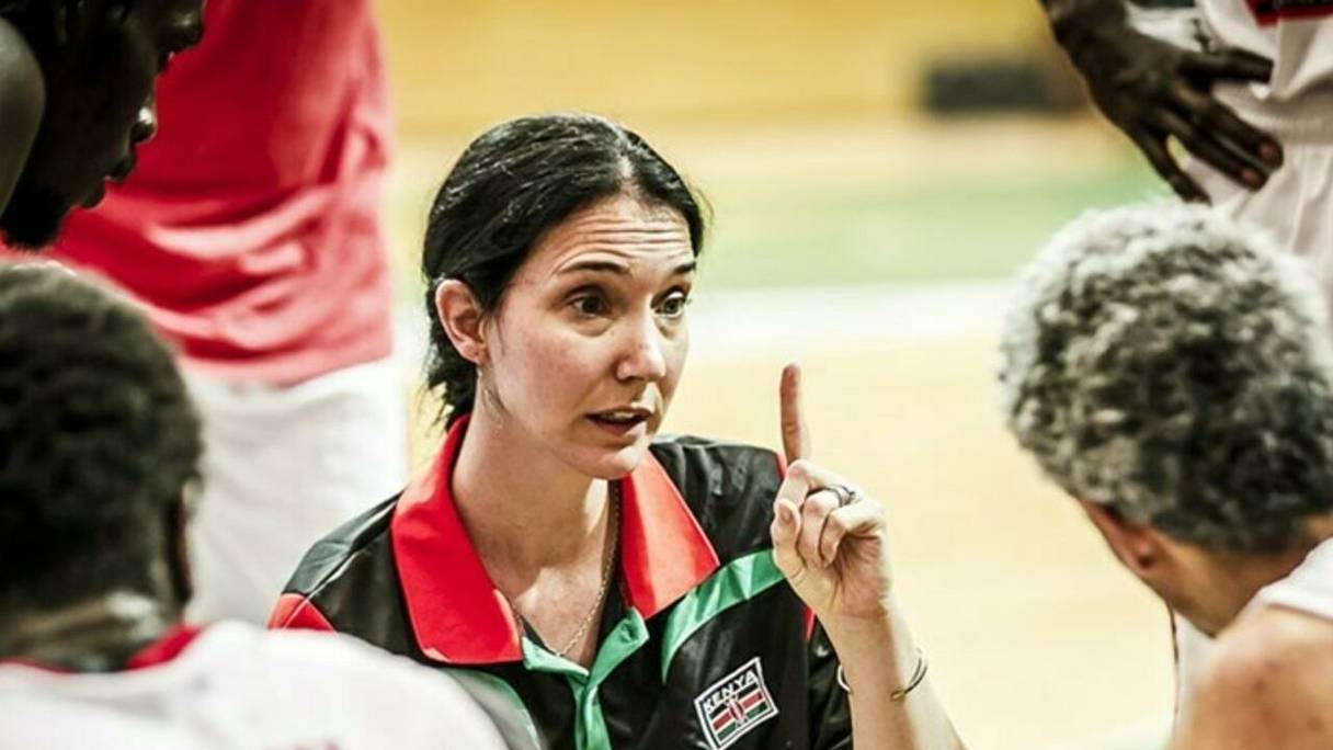 Liz Mills, entraîneure australienne de l'AS Salé section basket-ball. 
