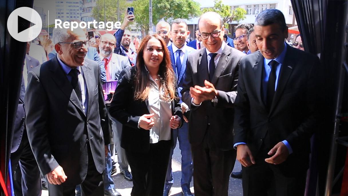 Nabila Rmili, présidente du conseil de la ville de Casablanca, a annoncé le lancement de «Casa Chikaya», la nouvelle application pour recueillir les plaintes des Casablancais, dans son discours de bienvenue, lors du Smart City Casablanca Symposium, mercredi 25 mai 2022.
