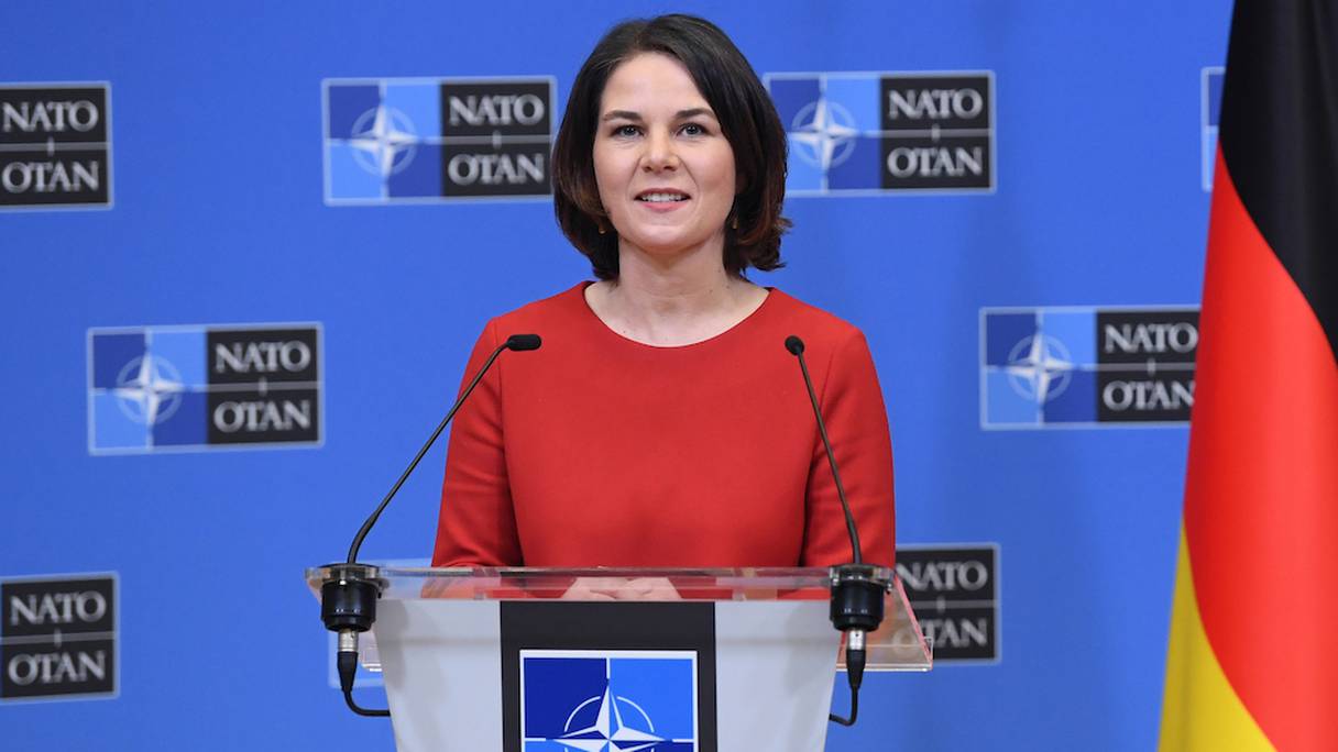 Annalena Baerbock, nouvelle ministre allemande des Affaires étrangères, le 9 décembre 2021 au siège de l'OTAN, à Bruxelles.
