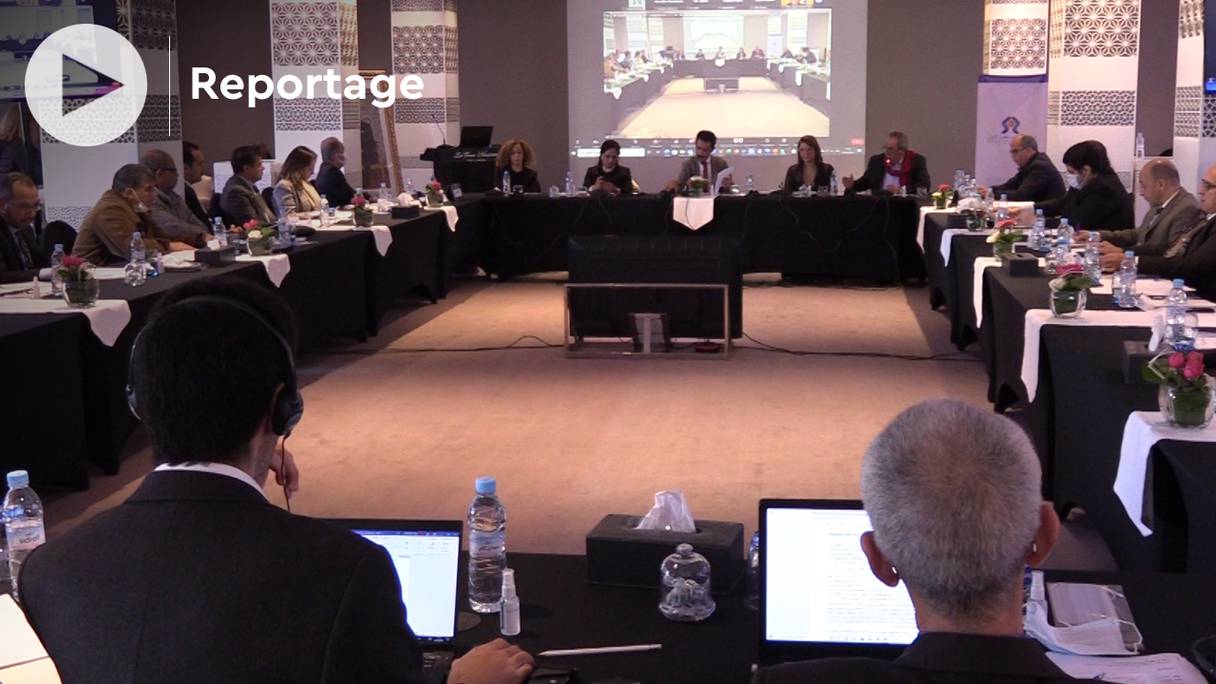 Un séminaire international dont le thème principal est «Intelligence artificielle et droits humains » s'est tenu à Rabat, le 3 décembre 2021.
