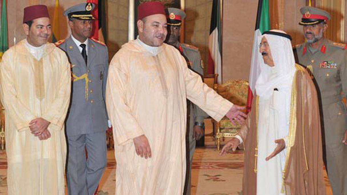 L'Emir de l'Etat du Koweït, Cheikh Sabah Al Ahmad Al Jaber Al Sabah, et le roi Mohammed VI.
