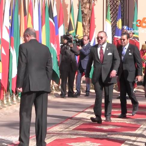 Cover Video -Le360.ma • Sommet Afrique/climat: arrivée  du roi Mohammed VI et des chefs d'Etat africains