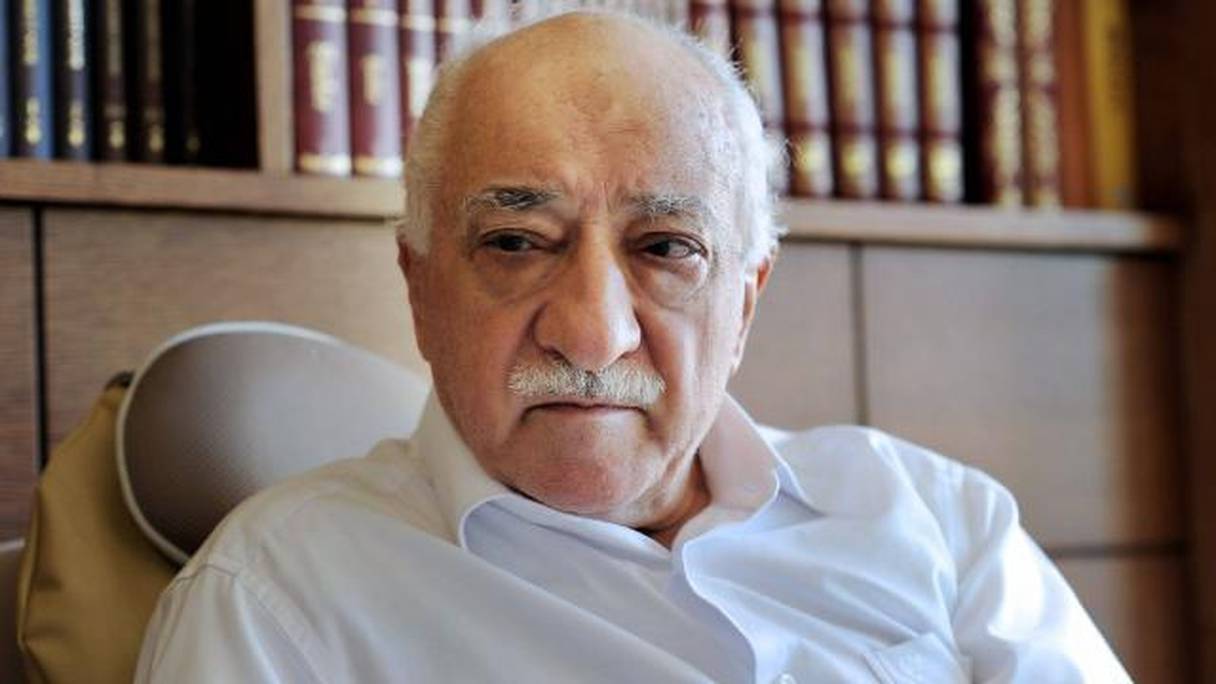 Fethullah Gülen idéologue des écoles Al-Fatih au Maroc.
