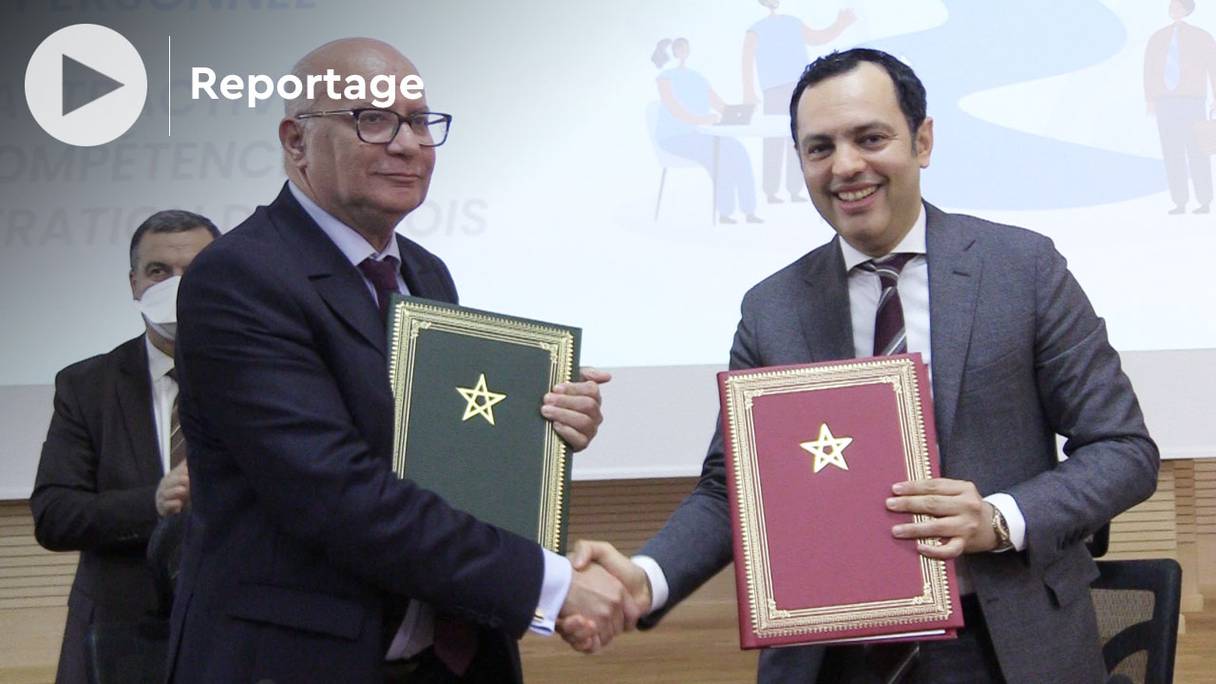 Younes Sekkouri, ministre l’Emploi, et le président de la CNDP, Omar Serghrouchni, ont signé une convention de partenariat, ce lundi 21 mars 2022 à Rabat, sur un cycle de formation professionnelle dédiée à la protection des données à caractère personnel.
