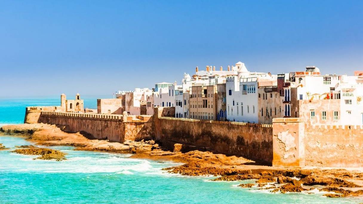 Sur le site d'Essaouira, habité depuis l'Antiquité, le Sultan Mohammed Ben Abdellah fonde la ville proprement dite à partir de la seconde moitié du XVIIIe siècle. Sa médina est inscrite au patrimoine mondial de l'Unesco depuis 2001.
