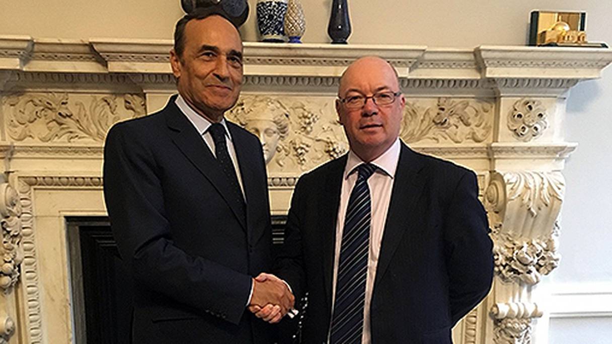 Le ministre d’Etat britannique pour le Moyen-Orient et l’Afrique du Nord, Alistair Burt, lors d'une précédente rencontre avec Habib El Malki, président de la Chambre des représentants.
