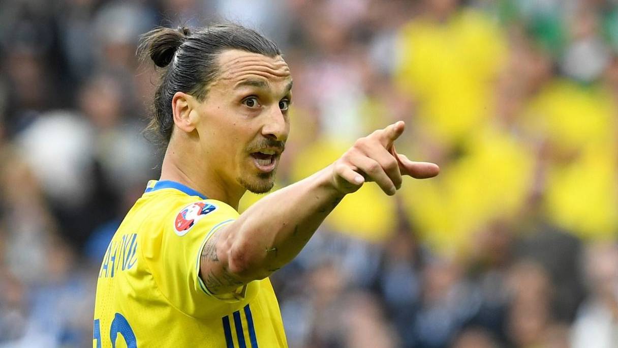 Zlatan Ibrahimovic sous les couleurs de l'équipe nationale de Suède.
