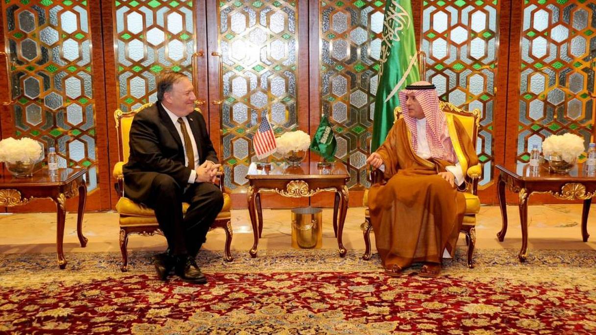 Le secrétaire d'Etat américain Mike Pompeo et son homologue saoudien Adel al-Jubeir, le 28 avril 2018 à Riyad.
