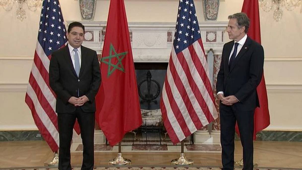 ناصر بوريطة، رئيس الدبلوماسية المغربية، ونظيره الأمريكي أنتوني بلينكن، في واشنطن
