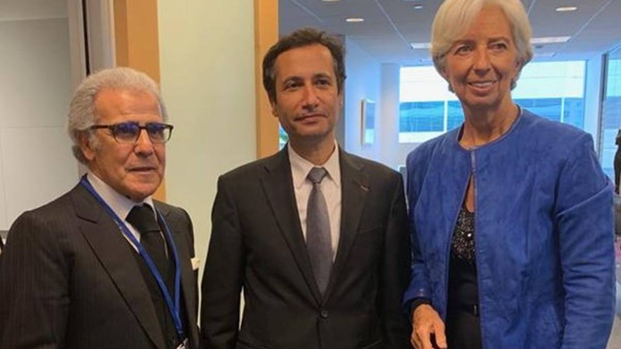 A gauche: Abdellatif Jouahri (wali de BAM); Monhamed Benchaâboun (ministre de l'Economie et des finances) et Christine Lagarde (DG du FMI).
