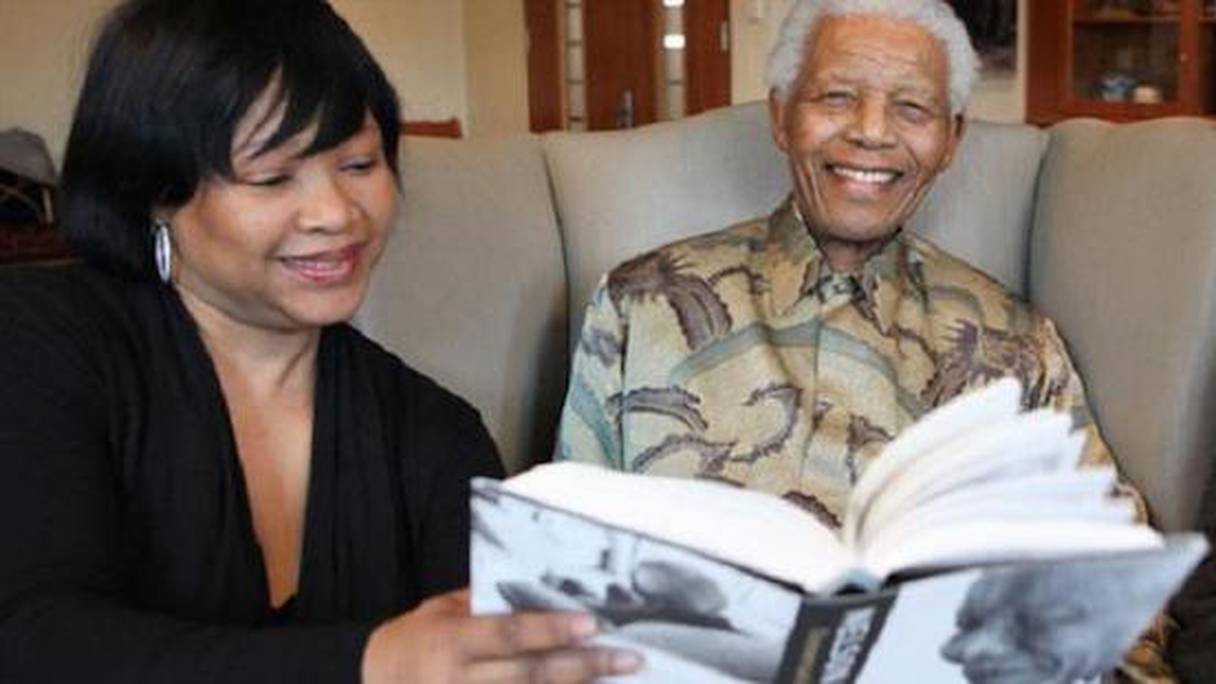 Zindzi Mandela et Nelson Mandela.
