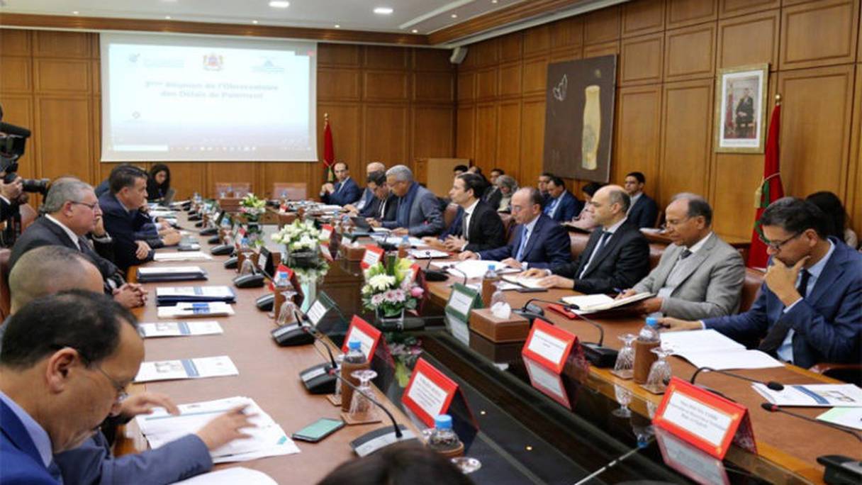 Le Comité de veille économique instauré par le Maroc.
