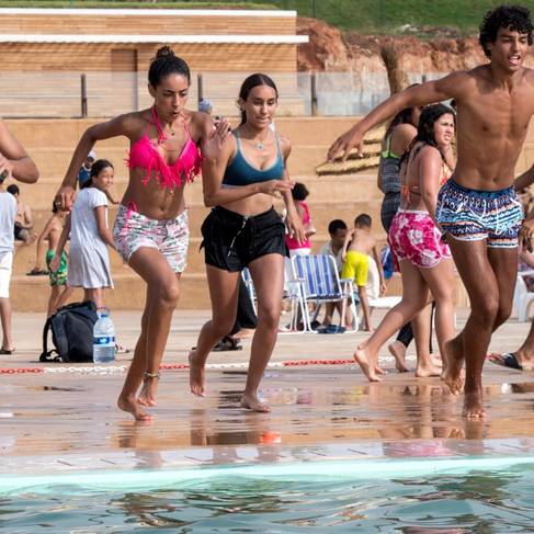 Chaleur - Canicule - Vague de chaleur - Grande piscine de Rabat - Baigneurs - Rafraîchissement 