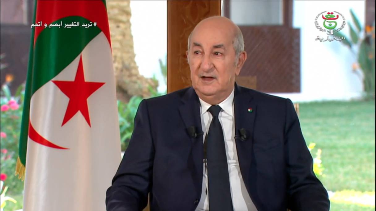 Le président algérien, Abdelmadjid Tebboune, au cours d'une interview télévisée, le 26 novembre 2021. 
