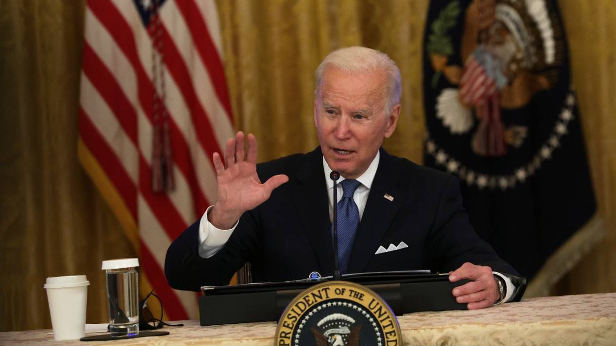 Le président américain Joe Biden prend la parole lors d'une réunion avec le Conseil de la concurrence de la Maison Blanche dans la salle Est de la Maison Blanche, le 24 janvier 2022, à Washington.
