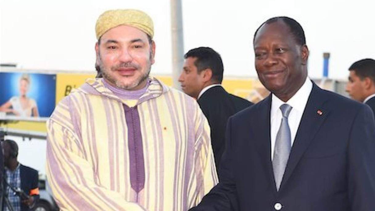 Le roi Mohammed VI et le président ivoirien Alassane Ouattara. 
