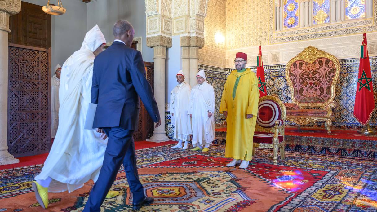Le roi Mohammed VI a reçu, lundi 2 octobre 2023 au Palais Royal de Rabat, plusieurs ambassadeurs étrangers, venus présenter au Souverain leurs lettres de créance.