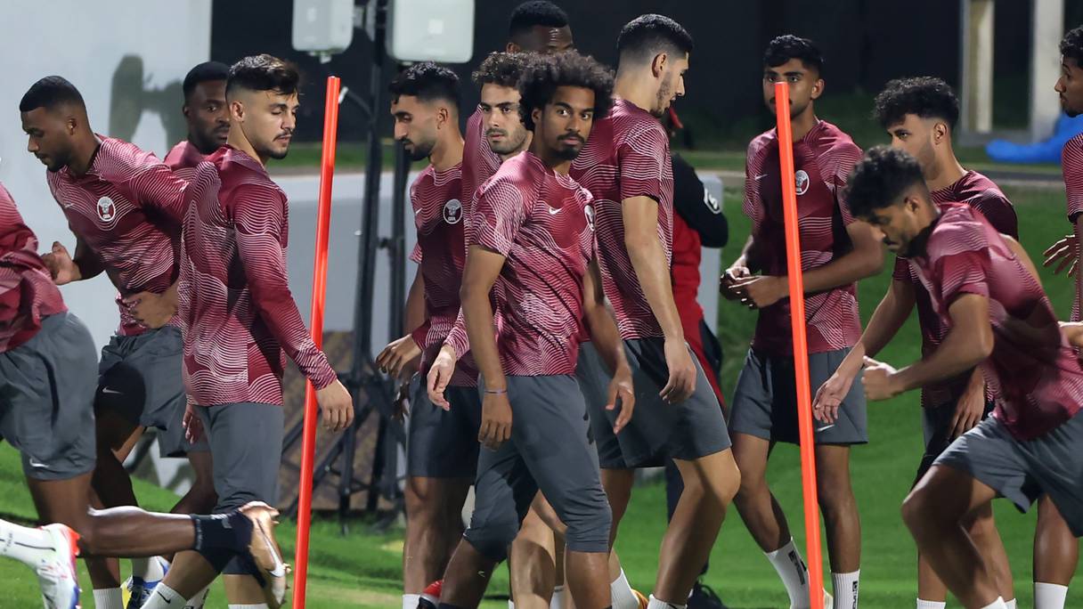 L'Equipe Nationale du Qatar.

