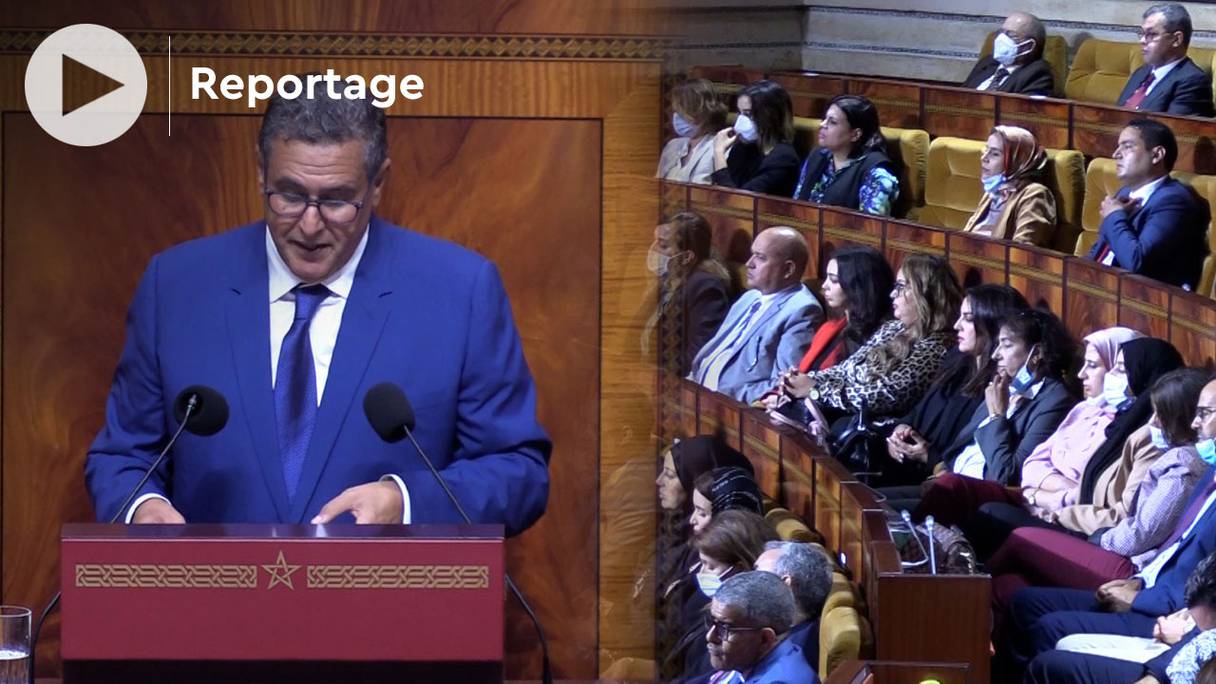 Aziz Akhannouch a présenté devant les membres des deux Chambres du Parlement réunies le programme du gouvernement qu'il dirige, à Rabat, le 11 octobre 2021. 
