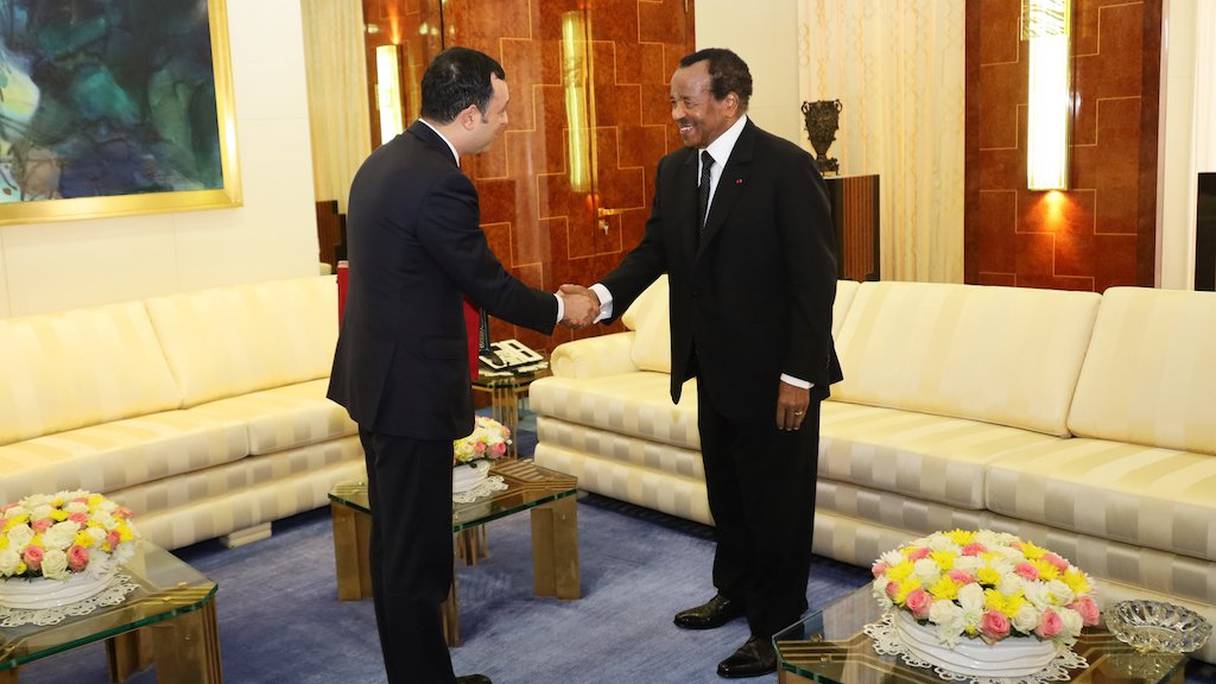 Le ministre de l’Emploi, Younes Sekkouri, reçu par Paul Biya au Palais de l'Unité à Yaoundé, le jeudi 17 novembre 2022.
