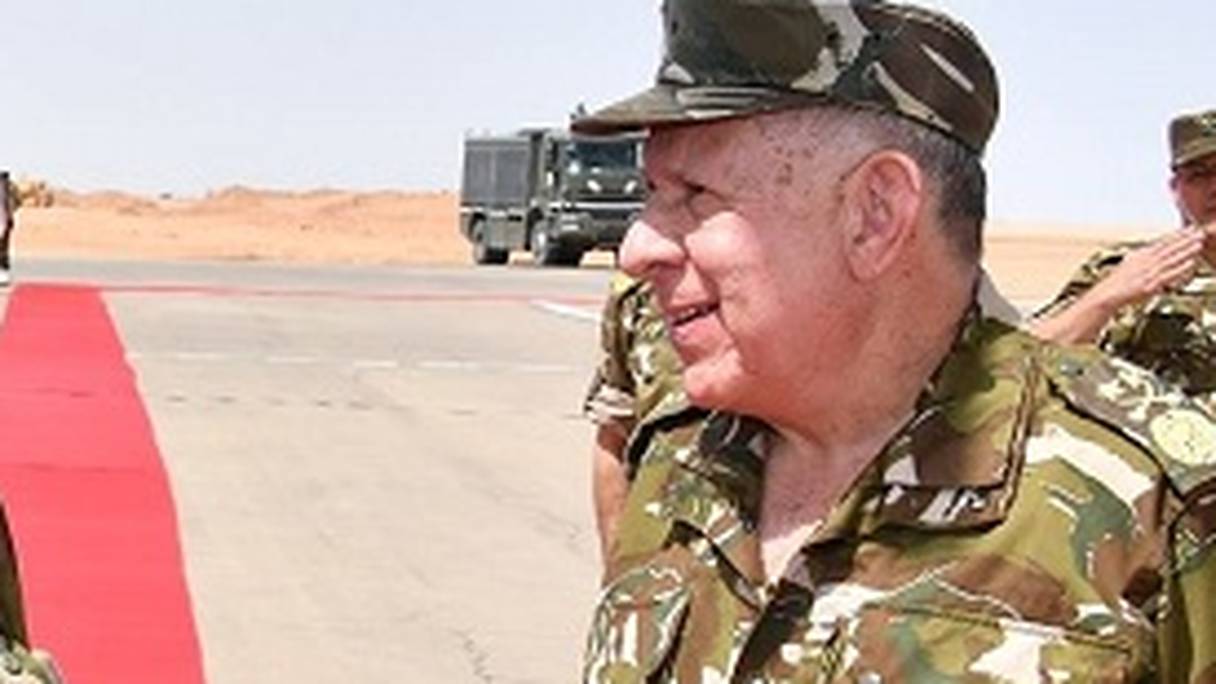 Saïd Chengriha, Commandant des forces terrestres, est nommé Chef d'état-major, suite au décès du Général de corps d'armée, Ahmed Gaïd Salah. 
