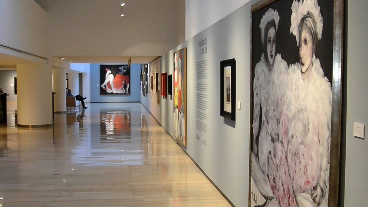 L'exposition, «Théâtralité d’une vie», en hommage à Hossein Tallal se poursuivra jusqu'au 20 juillet 2023 à l'espace culturel de la Fondation Alliances à Casablanca.
