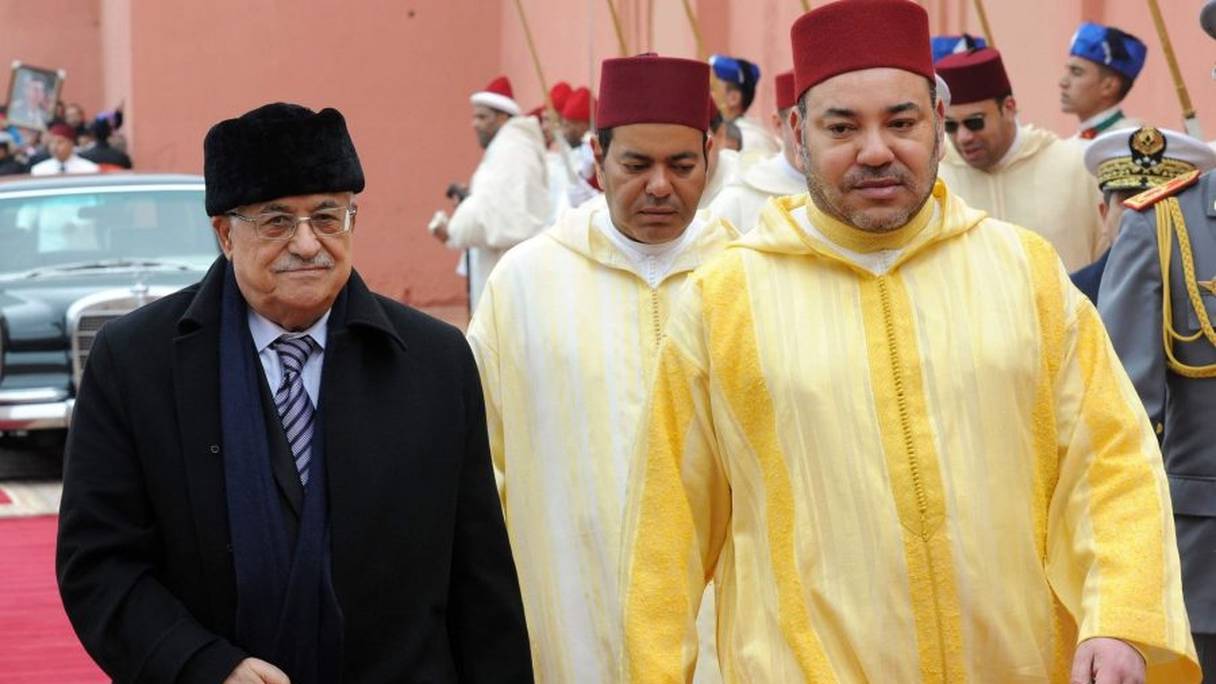 Le Roi Mohammed VI et le président palestinien Mahmoud Abbas.
