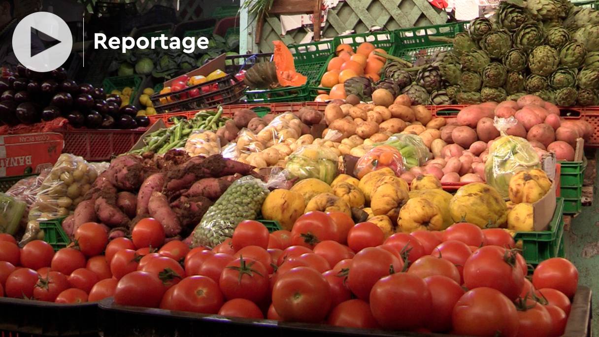 A l’approche du mois sacré de ramadan, la prix de la tomate, toujours élevé, ce lundi 14 mars 2022.
