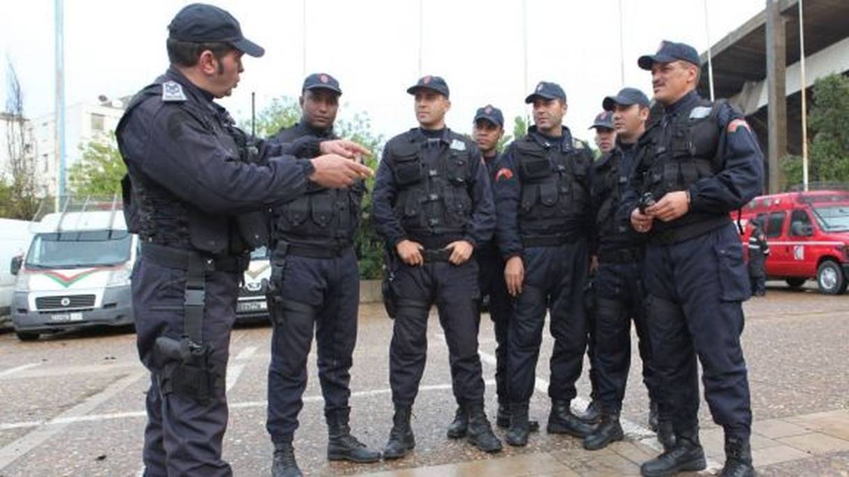 25 policiers blessés et 43 arrestations lors du derby casablancais. 
