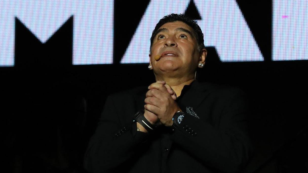 L'ancienne gloire du football Diego Maradona
