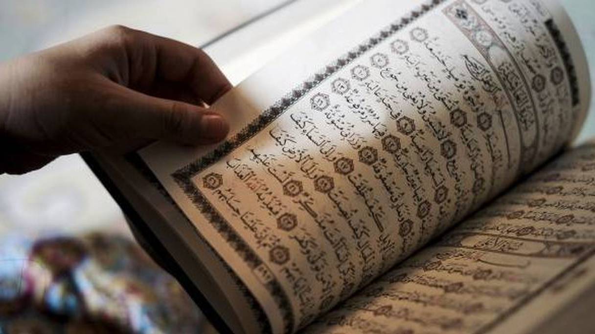 Un exemplaire du Coran. 
