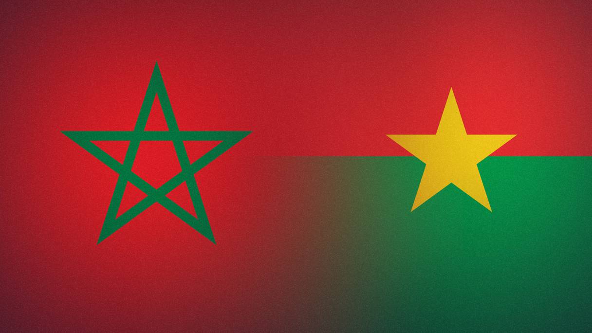 Les drapeaux du Burkina Faso et du Maroc.
