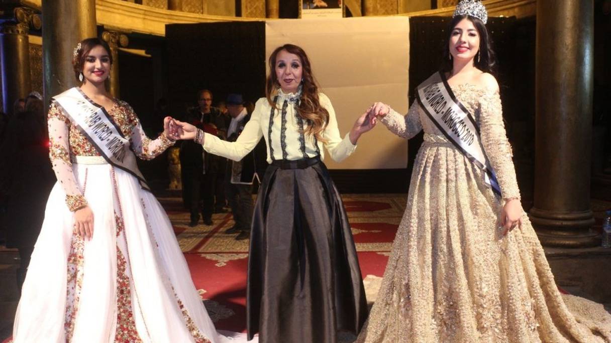 Sherine Hosni (à droite), Miss Arab World 2017.
