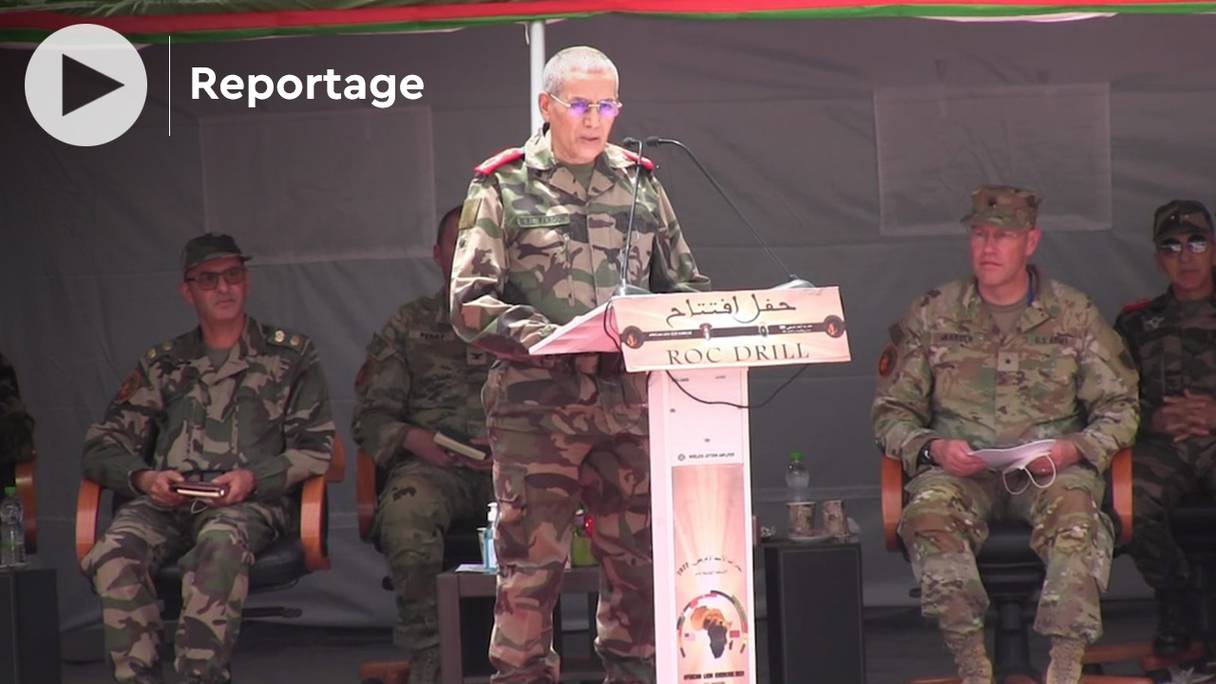 Le général de corps d’armée Belkhir El Farouk, inspecteur général des FAR et commandant de la Zone Sud, prononce une allocution à l'ouverture de l'exercice militaire African Lion, le 20 juin 2022 à Agadir. 
