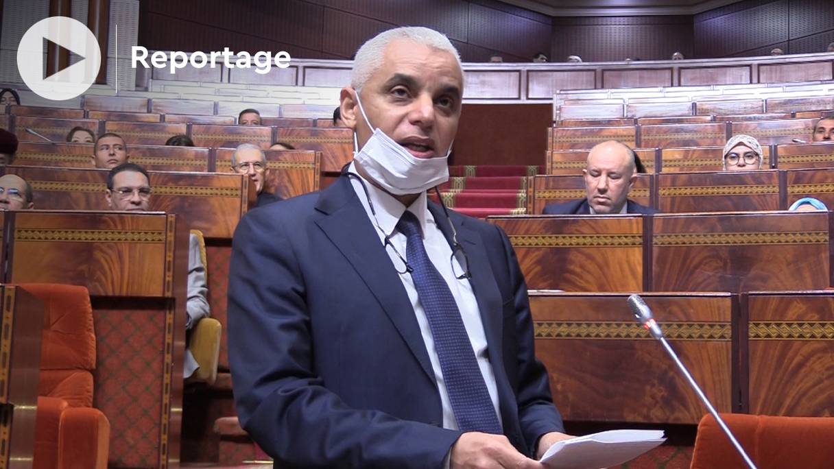 Khalid Aït Taleb, ministre de la Santé, répond à une question orale au Parlement, le 25 avril 2022. 
