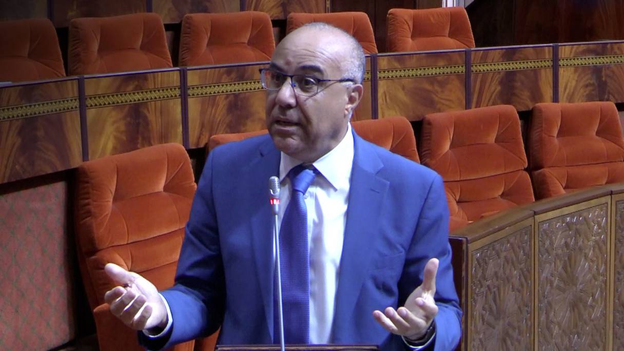 Abdellatif Miraoui, ministre de l’Enseignement supérieur, de la Recherche scientifique et de l’Innovation, lors de la séance des questions orales à la Chambre des représentants, lundi 7 novembre 2022.
