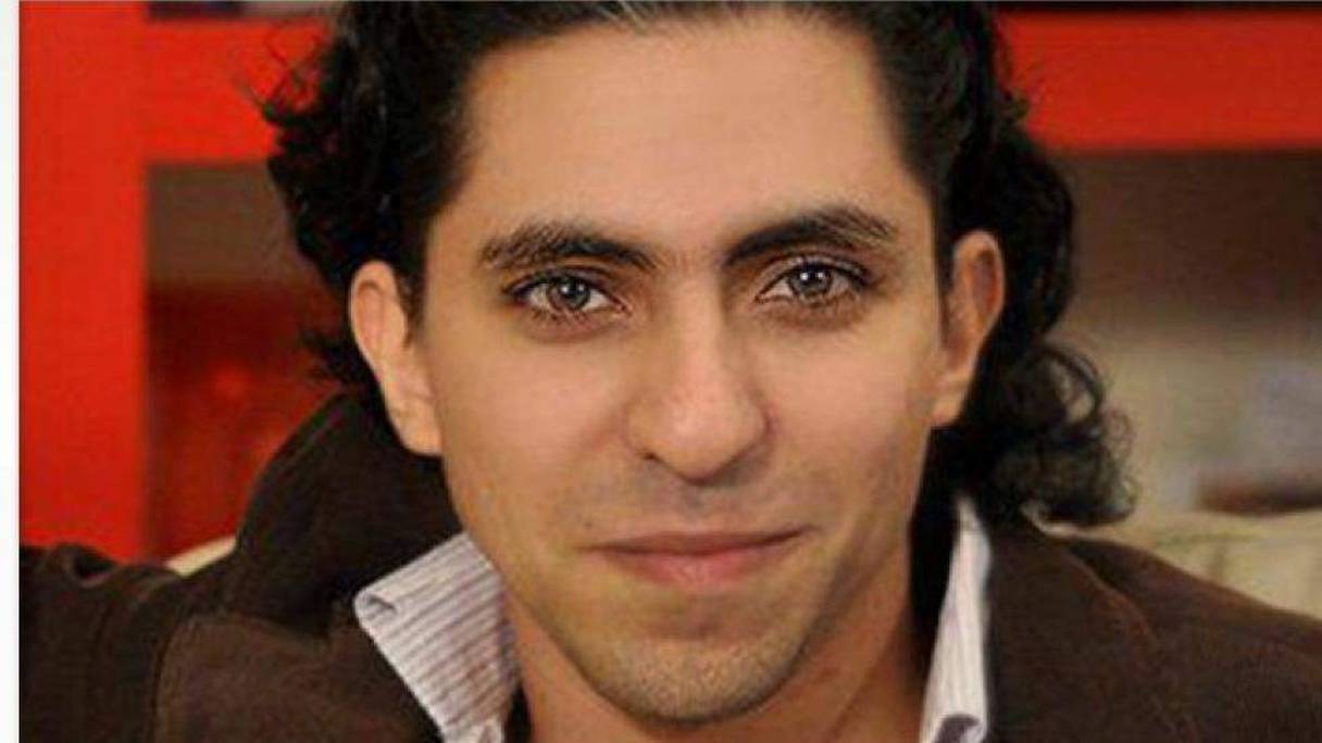 Le blogueur saoudien Raïf Badaoui a été condamné également à mille coups de fouet.
