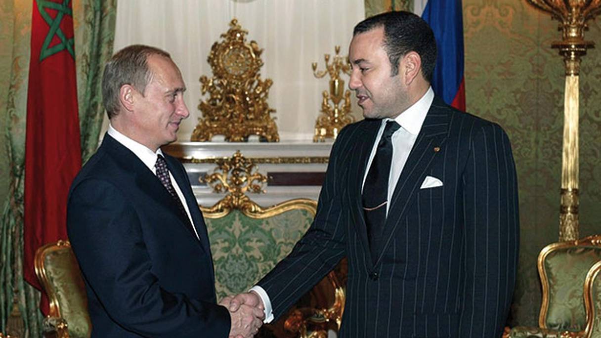 Le roi Mohammed VI et le président russe Vladimir Poutine lors de la dernière visite du souverain à Moscou, en 2002.
