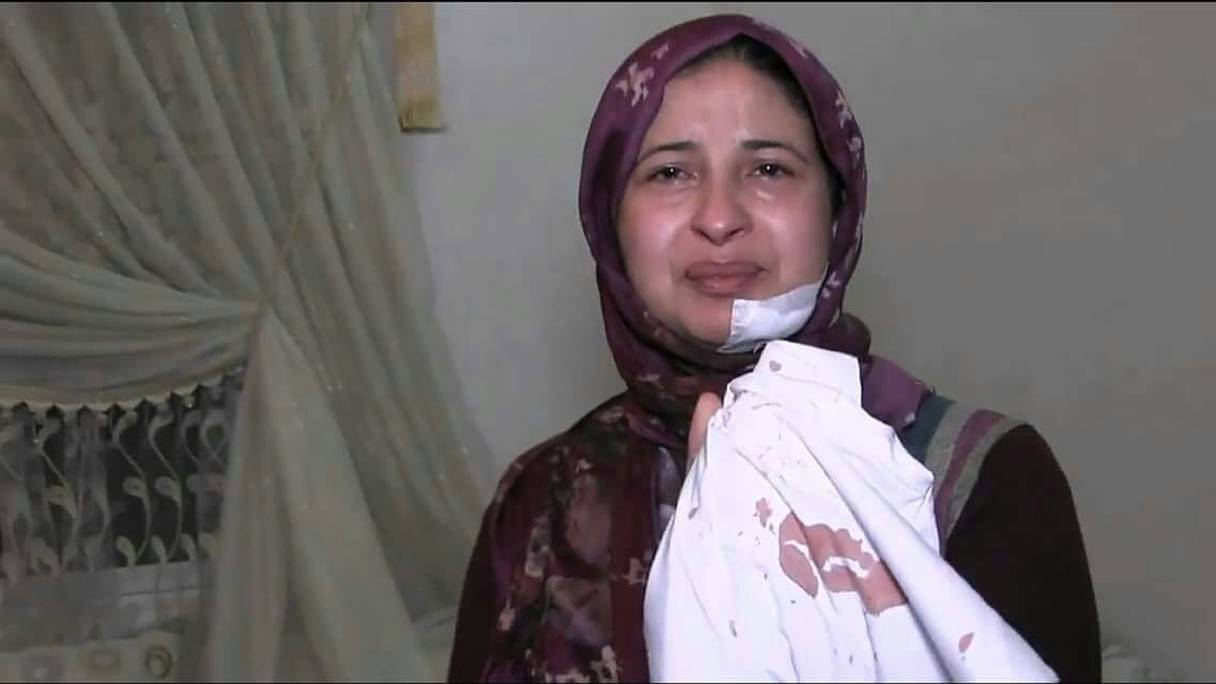 Rachida Makhloufi, l'enseignante agressée par un étudiant devant son lycée à Hay Mohammadi
