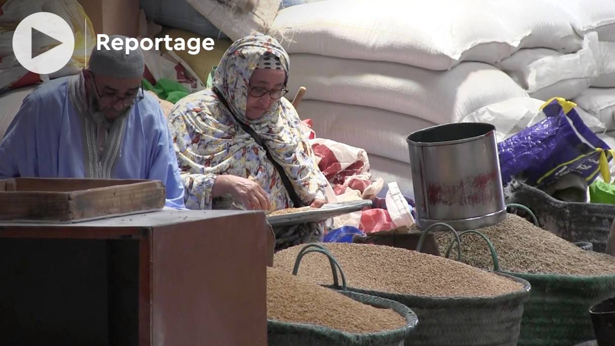 Un grossiste en céréales, à Souk El Had (Agadir, Souss-Massa).
