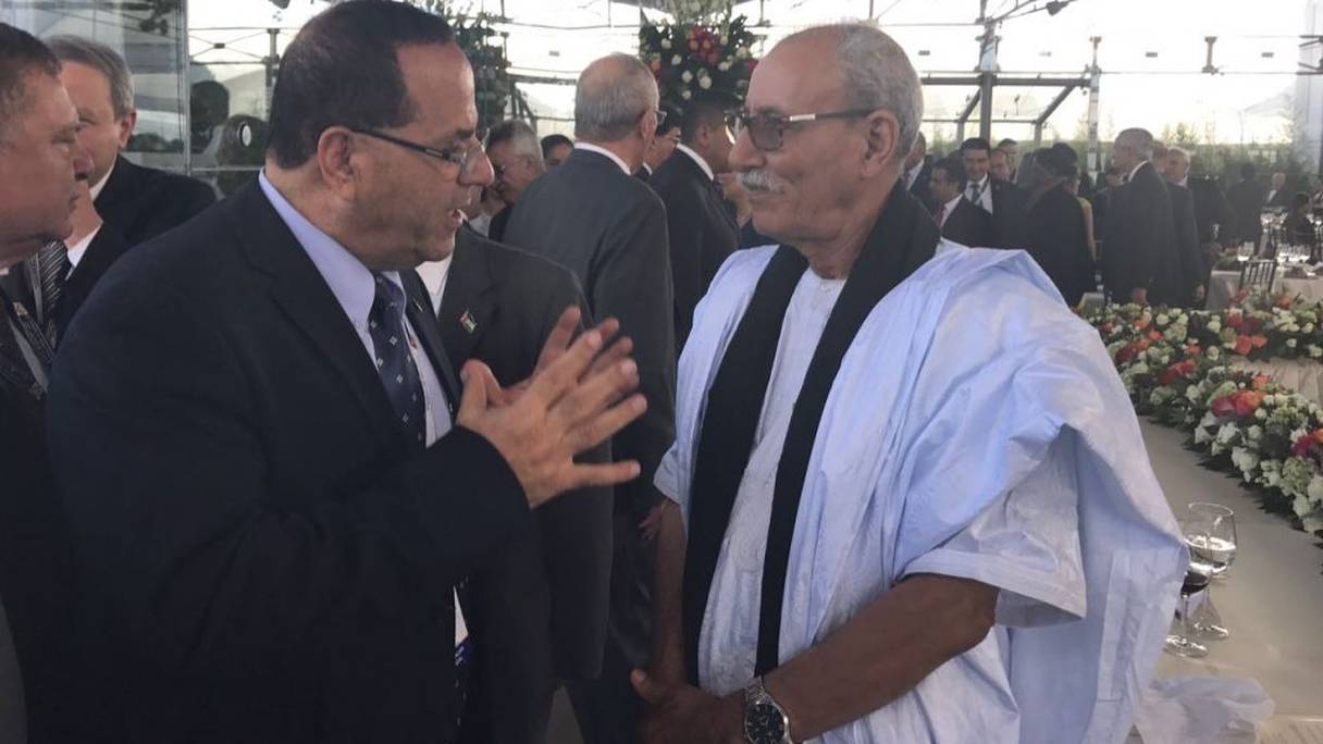 Ayoub Kara, à gauche, ministre du Likud, avec le responsable du Polisario, le 24 mai 2017, à Quito, capitale de la République de l'Equateur.
