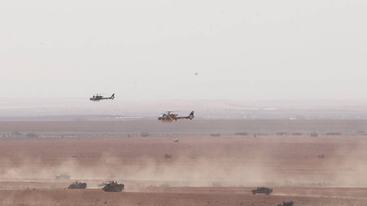 Des hélicoptères prenant part à l’exercice militaire aéroterrestre franco-marocain, Chergui 2022, organisé dans la région de Errachidia, du premier au 25 mars 2022.
