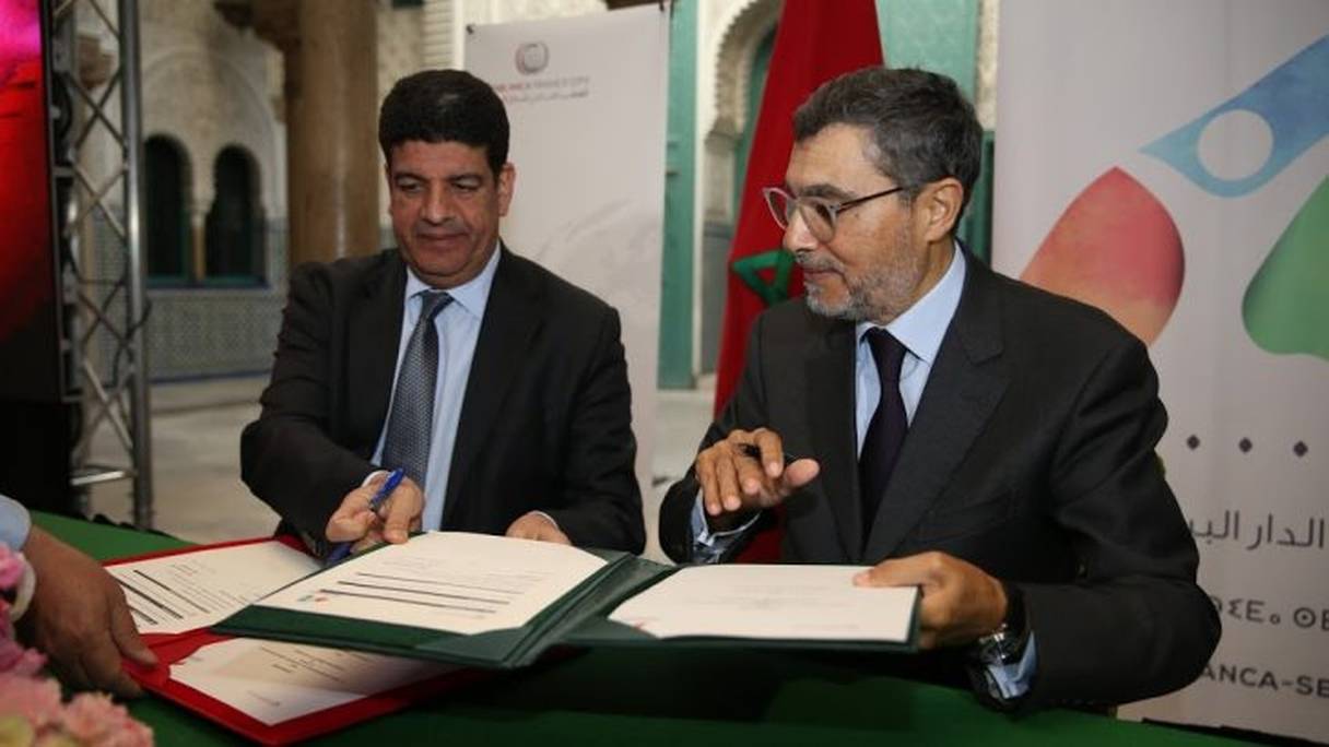 Lors de la signature de la convention de partenariat entre CFC et la région Casablanca-Settat
